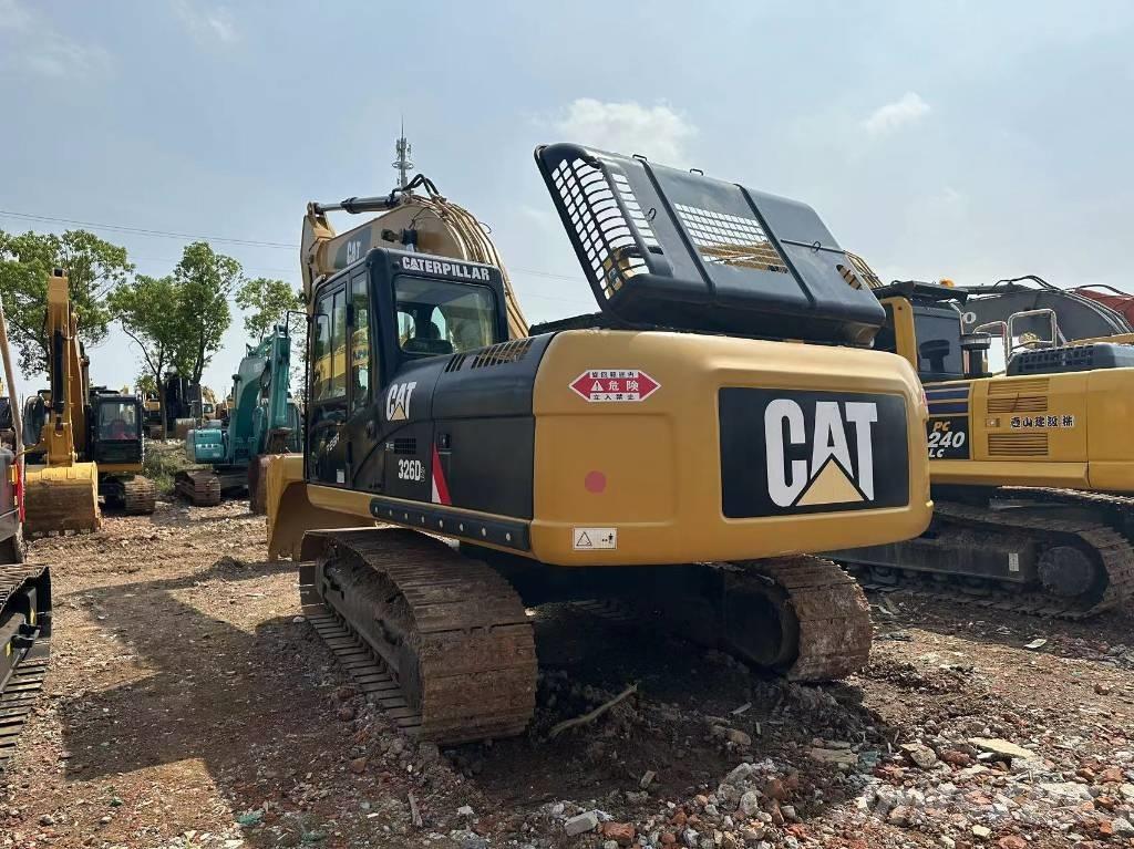 CAT 326 Pásové rýpadlá