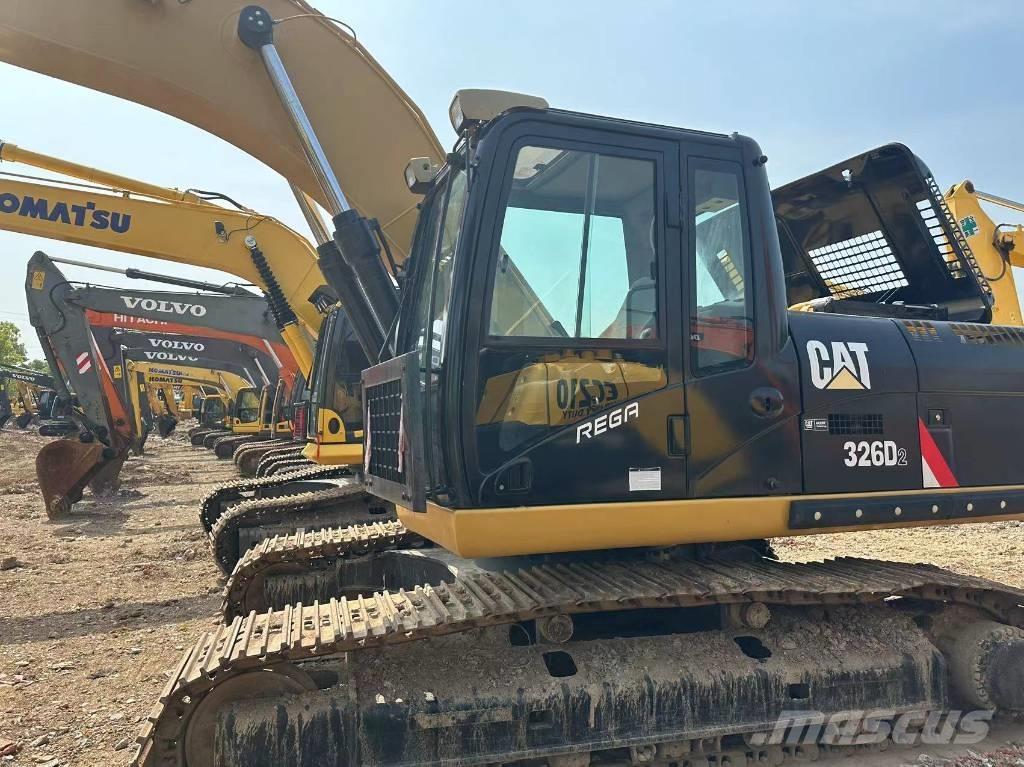 CAT 326 Pásové rýpadlá