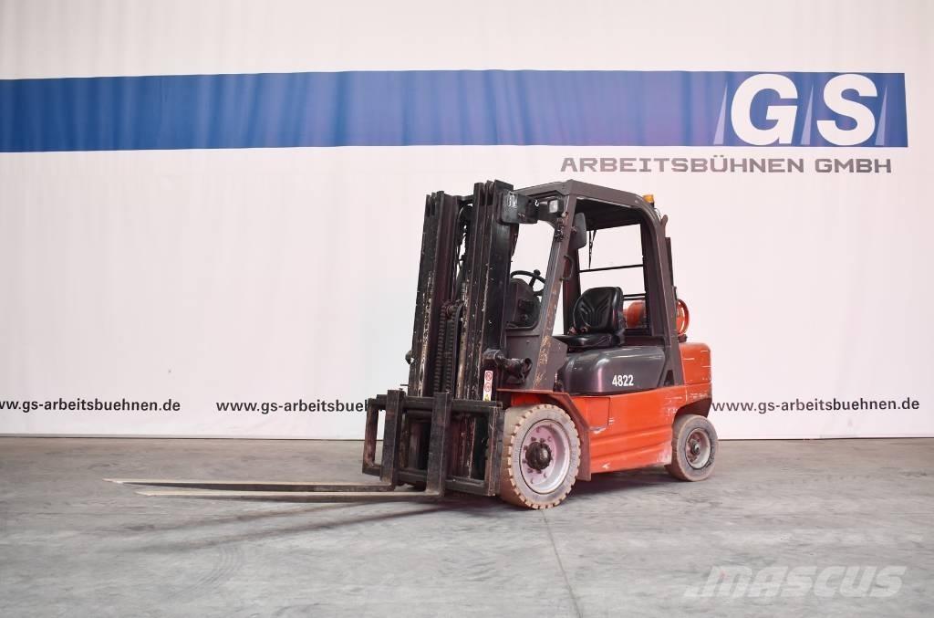 Manitou CG 30 P LPG vozíky