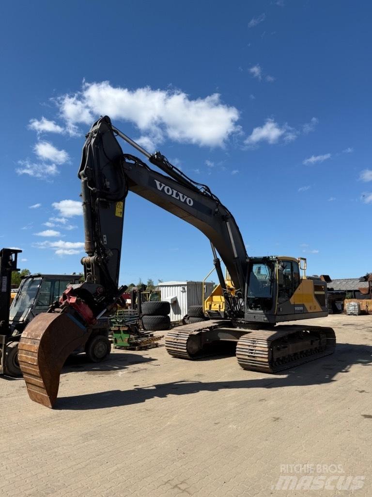 Volvo EC 300 EL Pásové rýpadlá