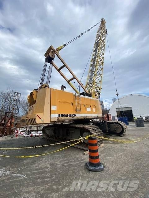 Liebherr HS 885 HD Pásové žeriavy