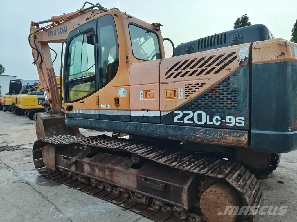Hyundai R220LC-9S Pásové rýpadlá