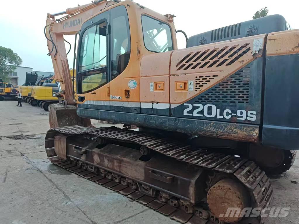 Hyundai R220LC-9S Pásové rýpadlá