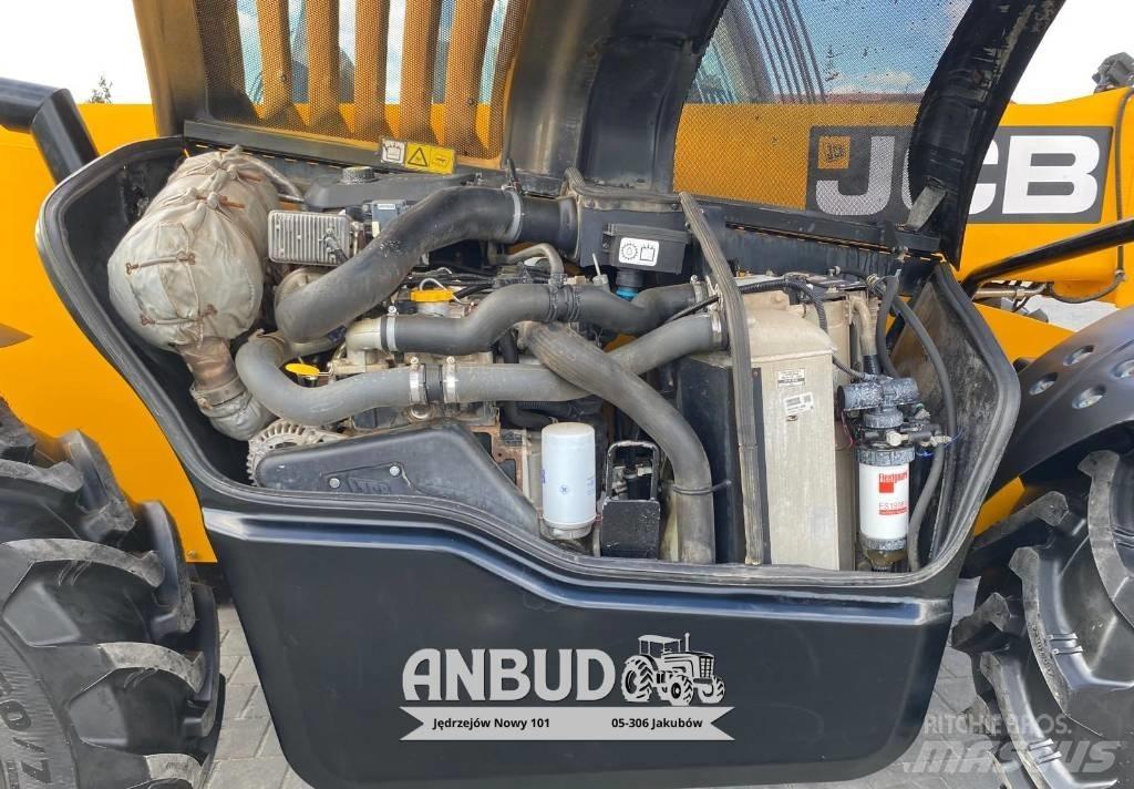 JCB 541-70 Agri Pro Teleskopické kolesové nakladače