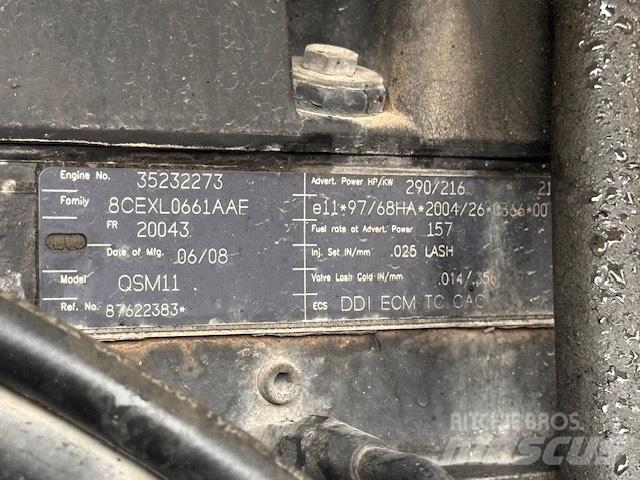 CASE 921 E Kolesové nakladače
