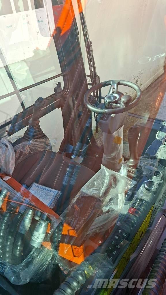 Develon DX 210 W-7 Kolesové rýpadlá