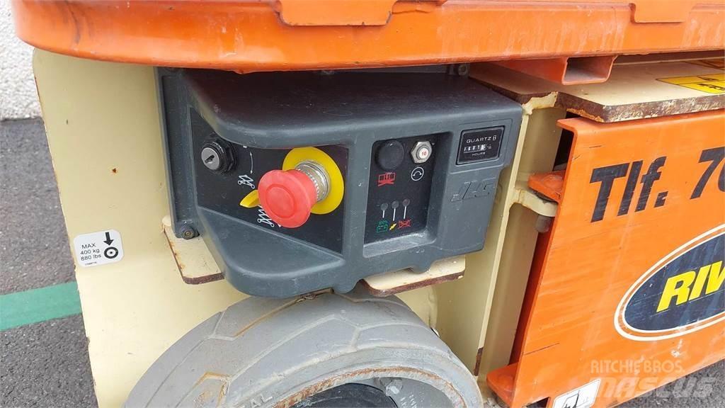 JLG 1230ES Ďalšie zdvíhacie zariadenia a plošiny