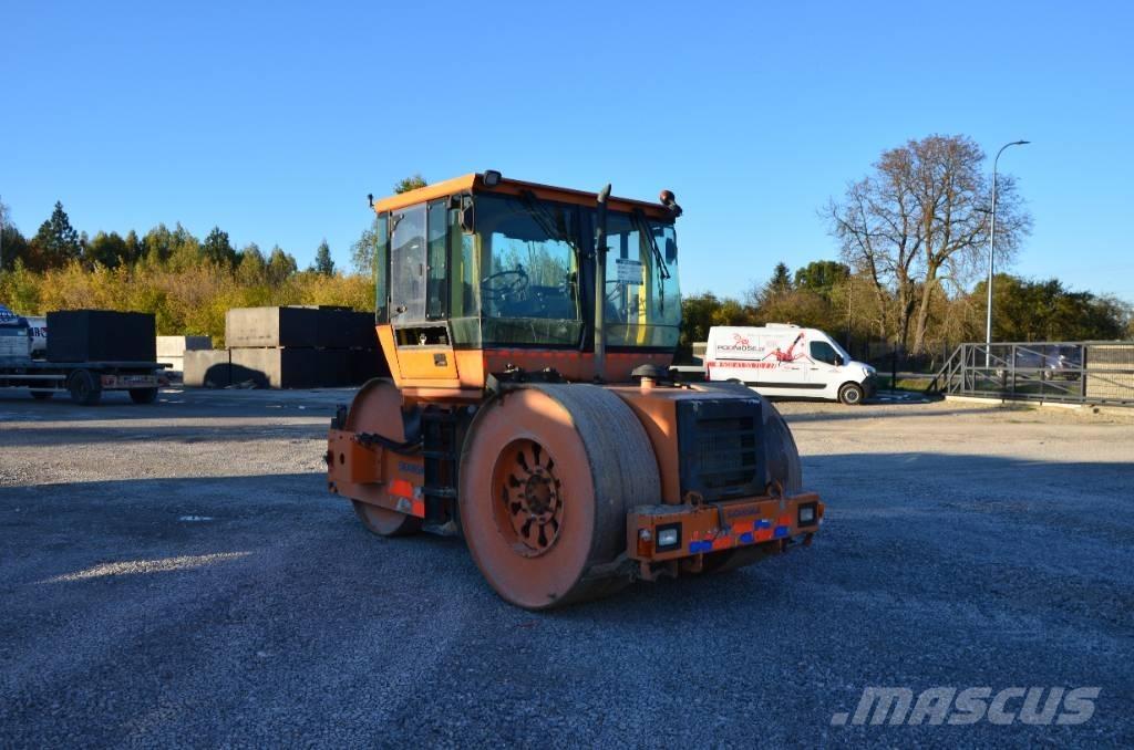 Dynapack CS142 Tandemové valce
