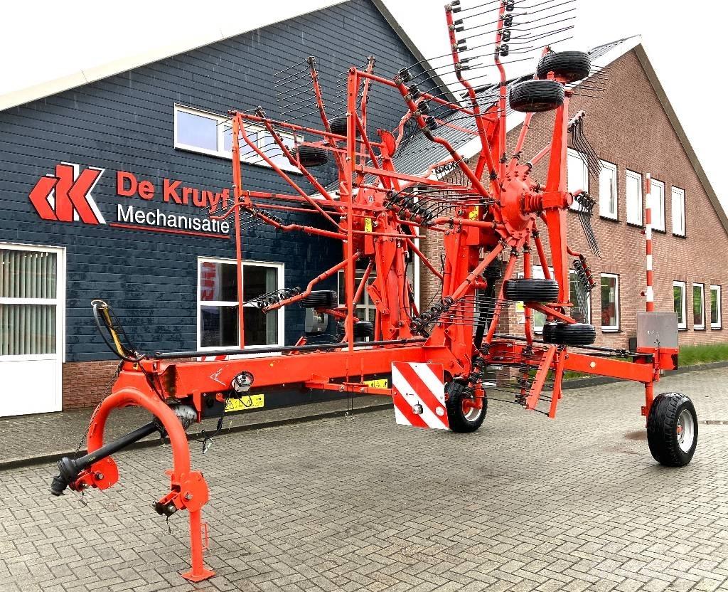 Kuhn GA 8121 Riadkovače