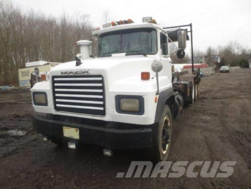 Mack RD 686 SX Lanový nosič kontajnerov