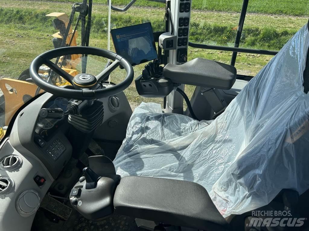 Volvo L120H Kolesové nakladače