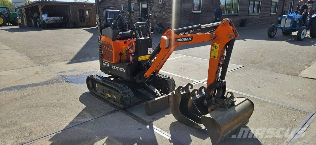 Doosan DX 10 Z Mini rýpadlá < 7t