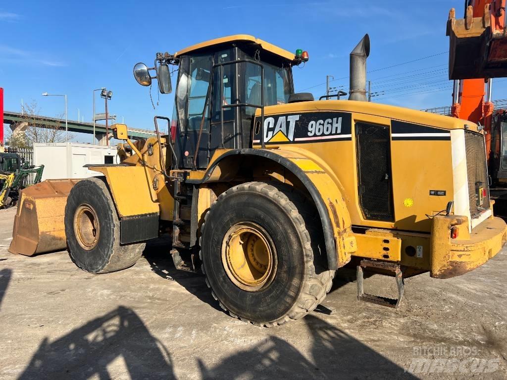 CAT 966 H Kolesové nakladače