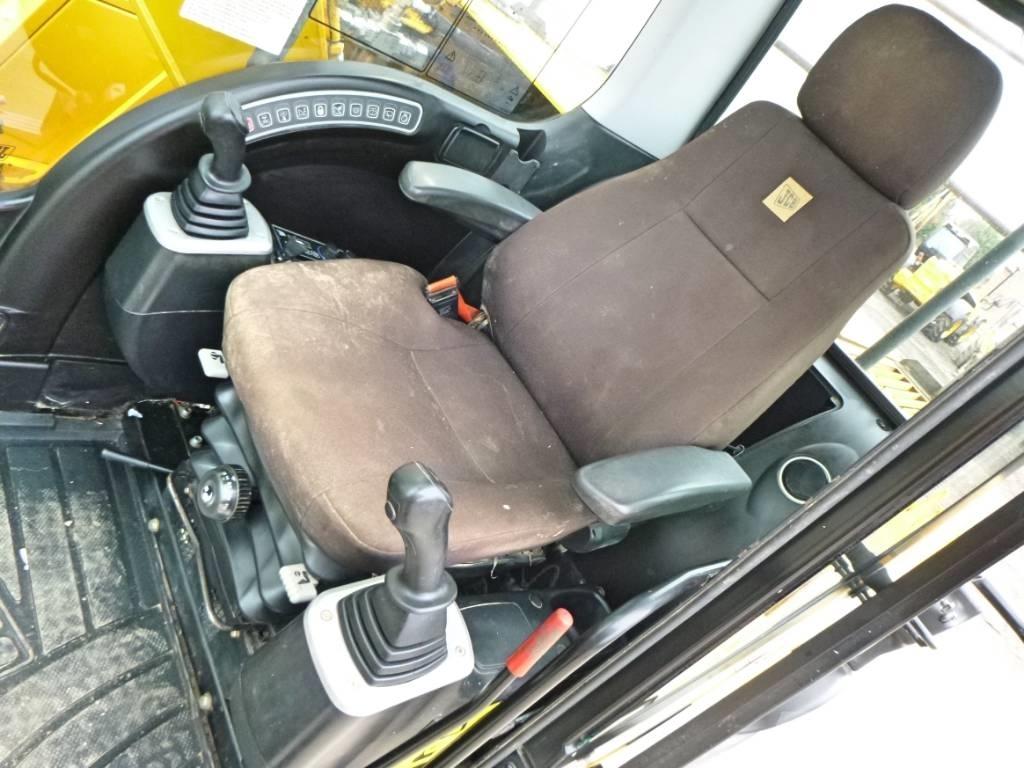 JCB JS 130 LC Pásové rýpadlá