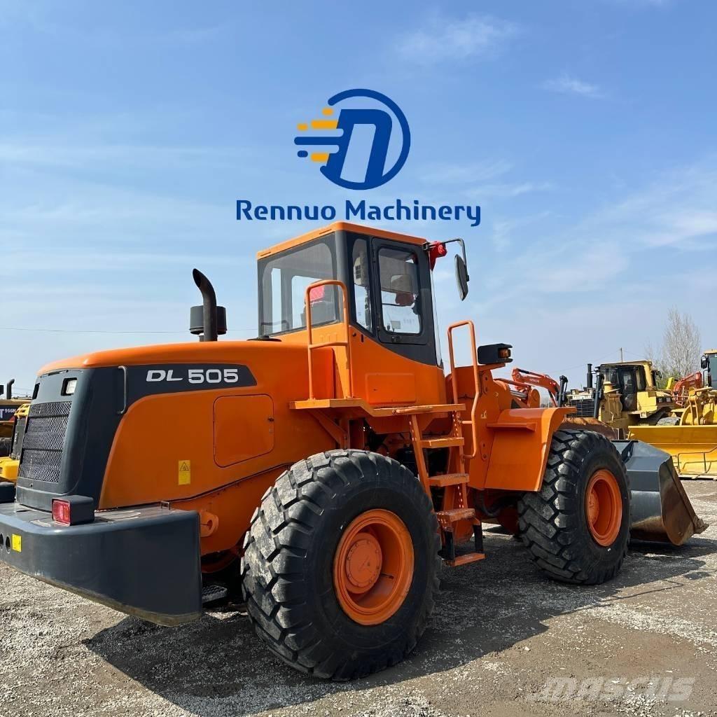 Doosan DL505 Kolesové nakladače