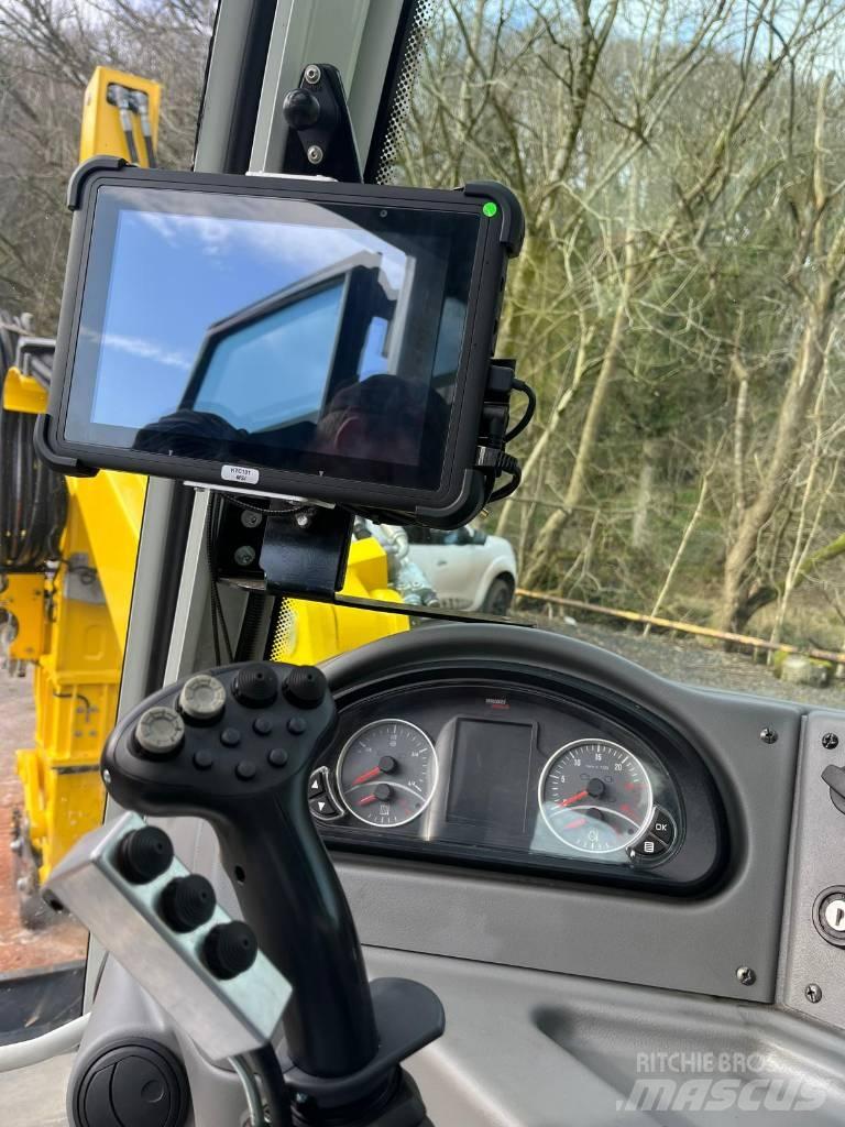 Menzi Muck M515 Špeciálne bagre