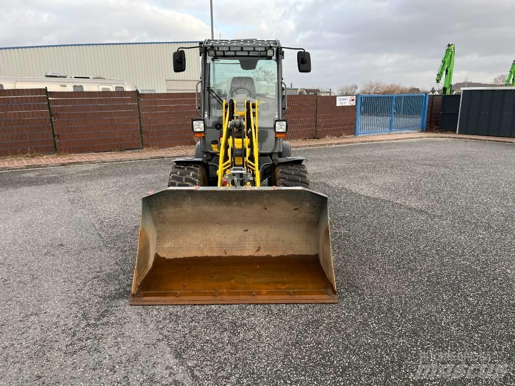 Wacker Neuson WL 38 Kolesové nakladače