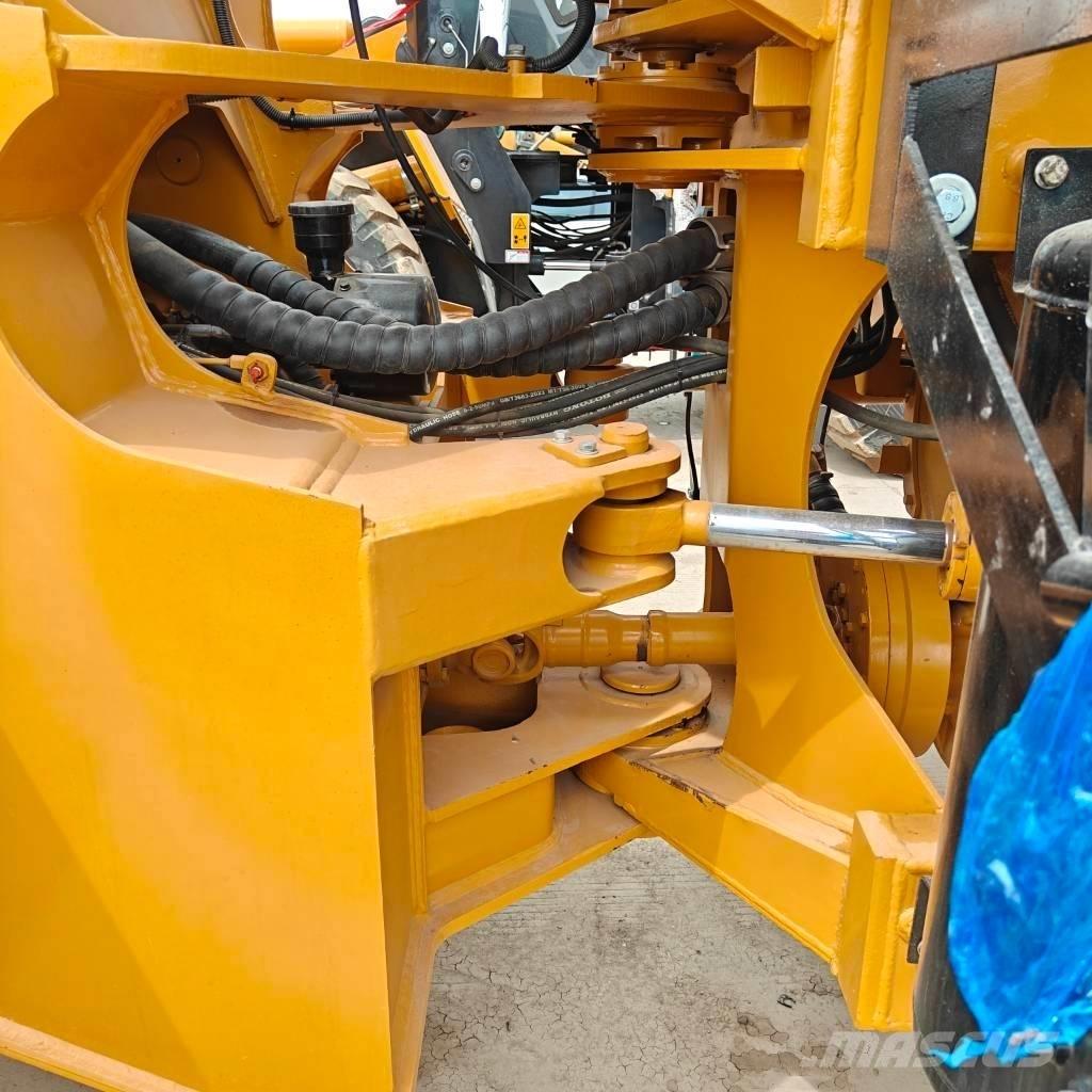 CAT 966 H Kolesové nakladače