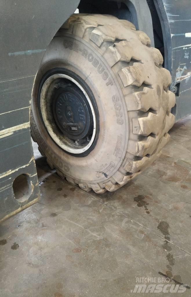 Amlift C4000E Bočný vysokozdvižný vozík