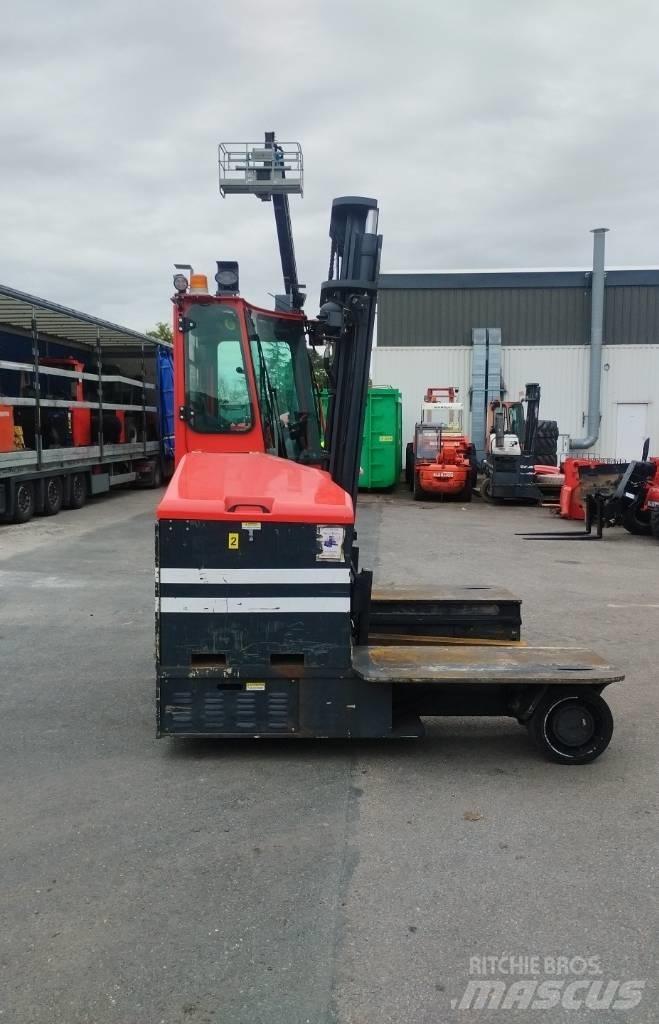 Amlift C4000E Bočný vysokozdvižný vozík