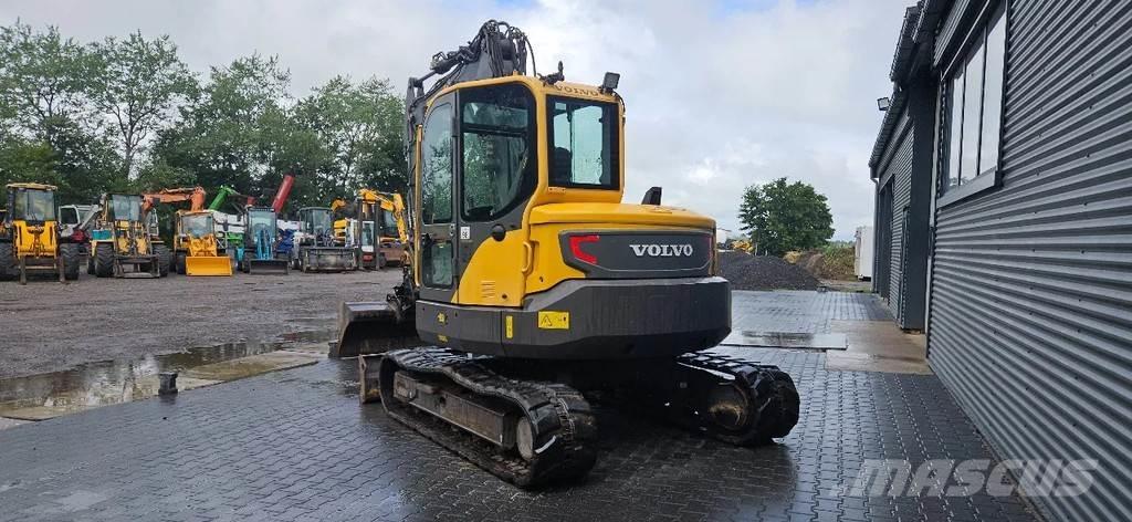 Volvo ECR88 D Midi rýpadlá 7 t - 12 t