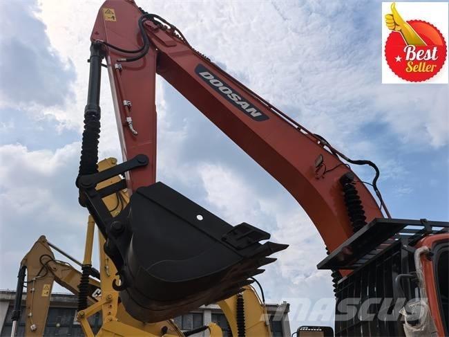 Doosan DX 225 LC Pásové rýpadlá