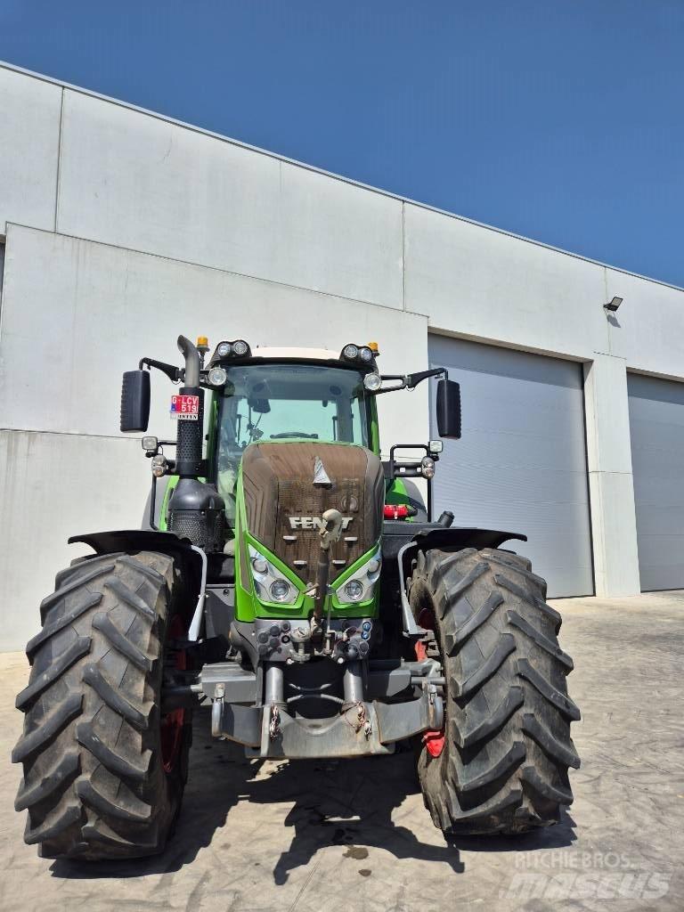 Fendt 826 Profi Traktory