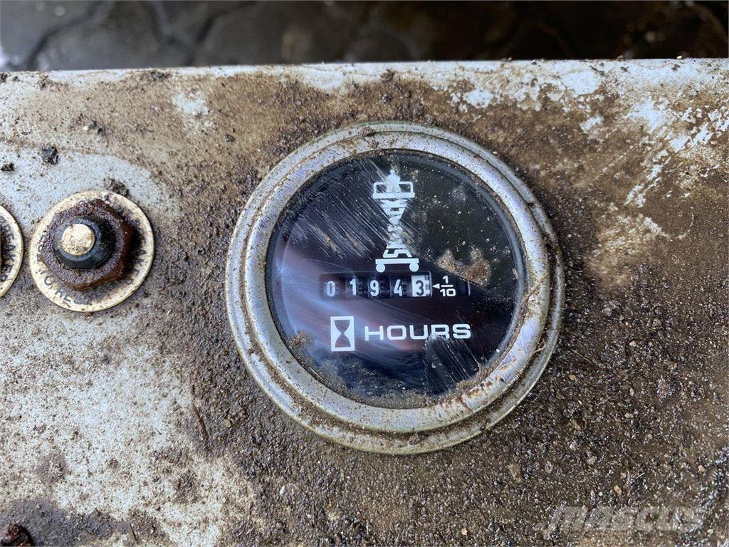 SkyJack SJ3219 Nožnicové zdvíhacie plošiny