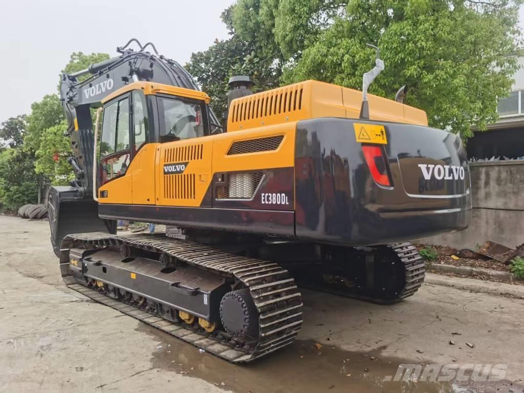 Volvo EC 380 D L Pásové rýpadlá