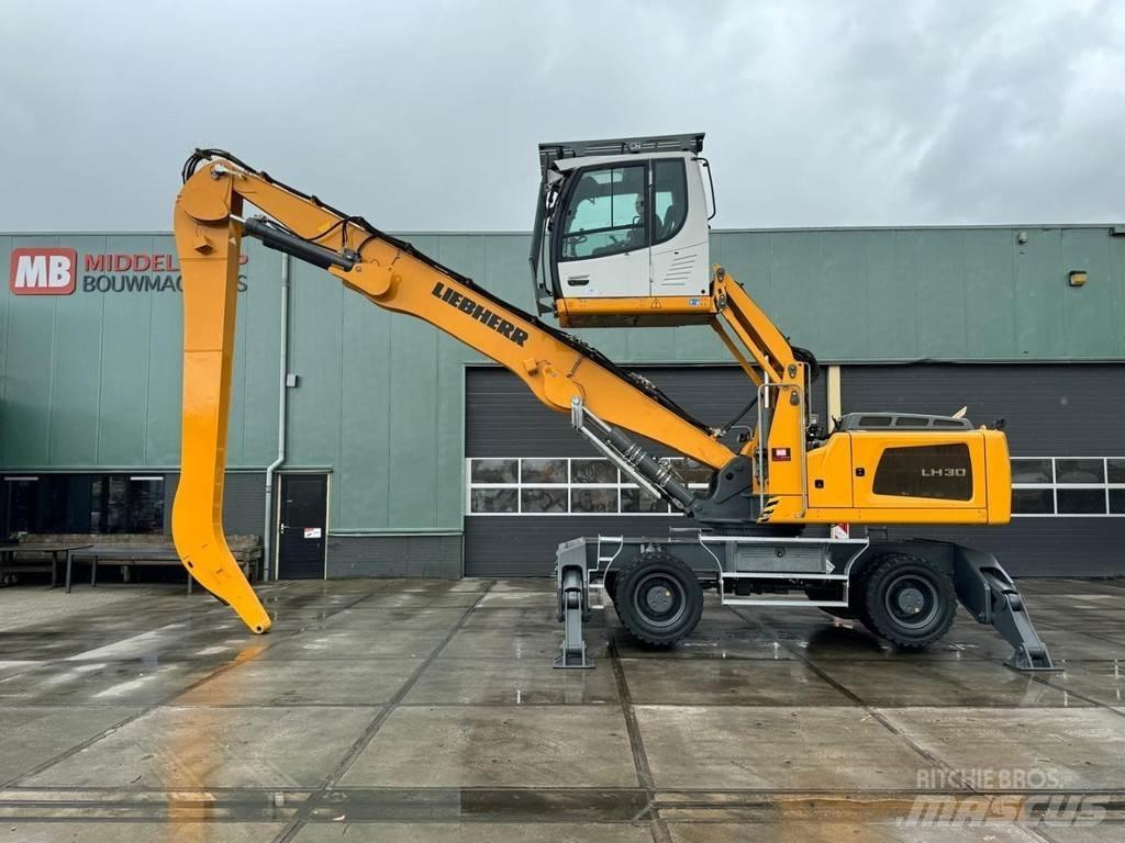 Liebherr LH 30 M Stroje pre manipuláciu s odpadom