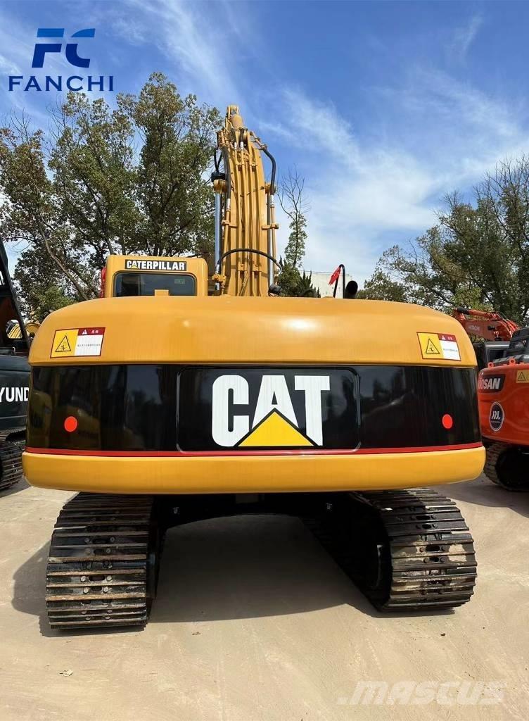 CAT 320 C L Pásové rýpadlá