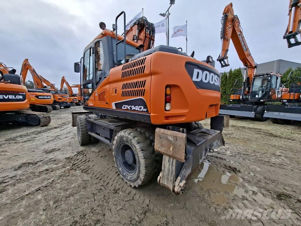 Doosan DX140W-5 Kolesové rýpadlá