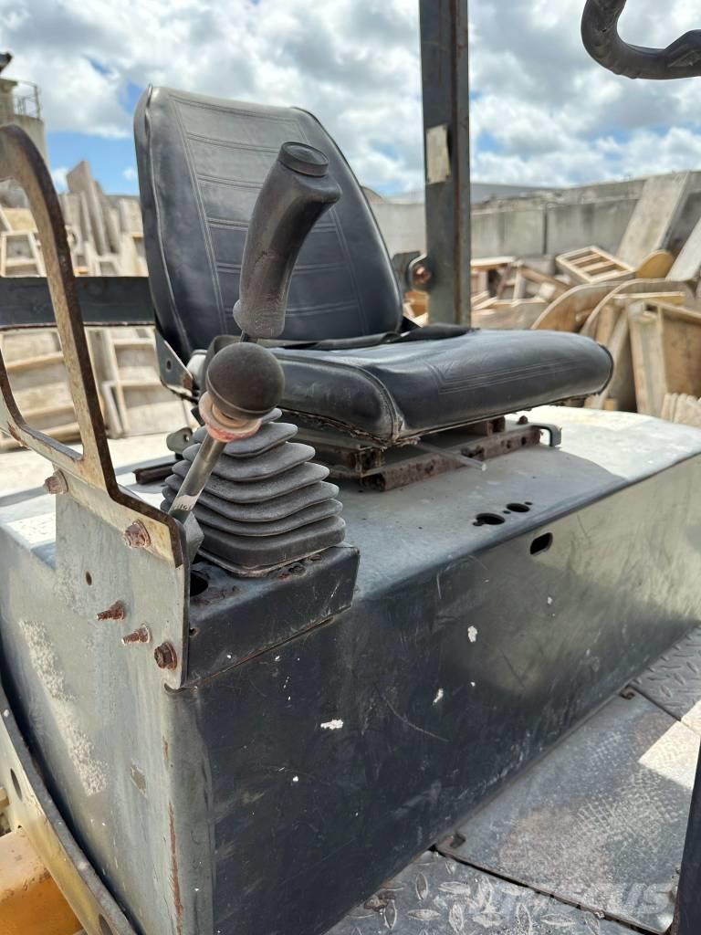 Bomag BW 120 AD-3 Tandemové valce