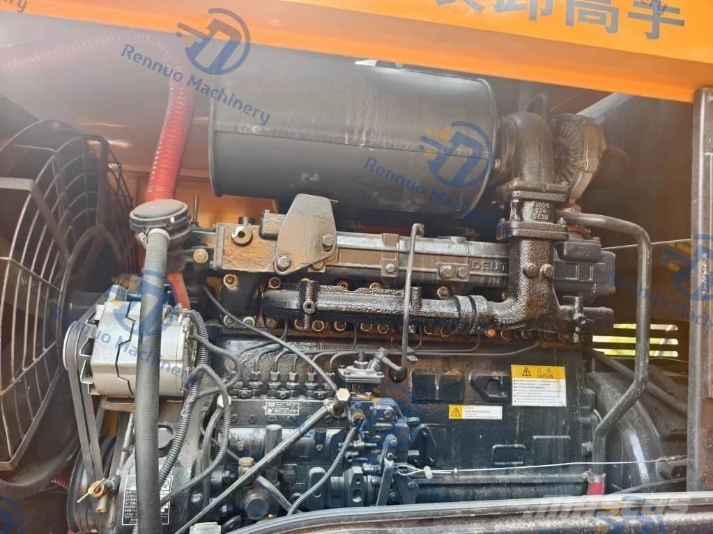 LiuGong CLG 836 Kolesové nakladače