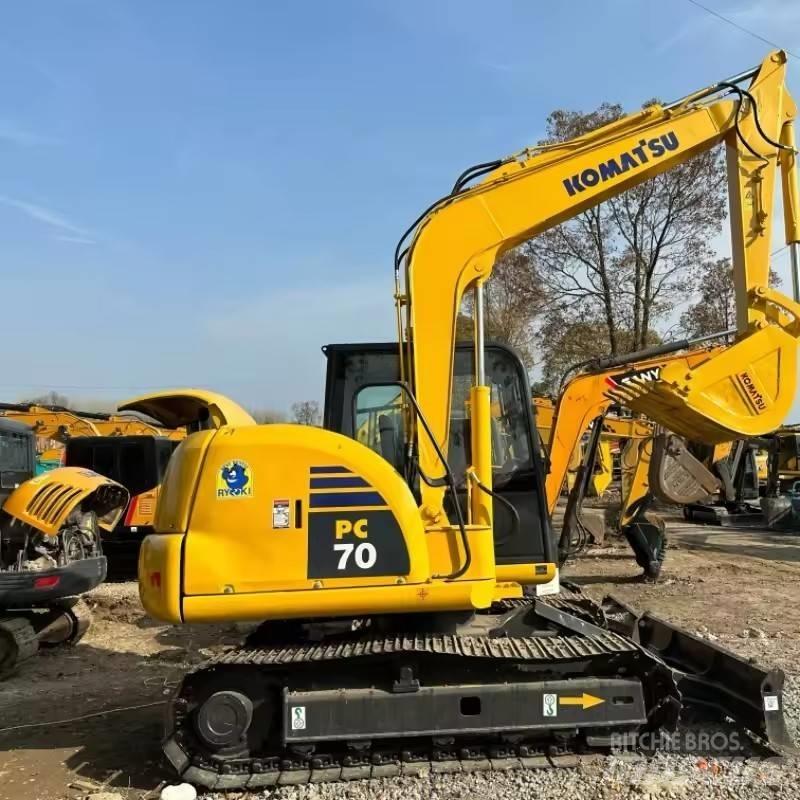 Komatsu PC 70 Pásové rýpadlá