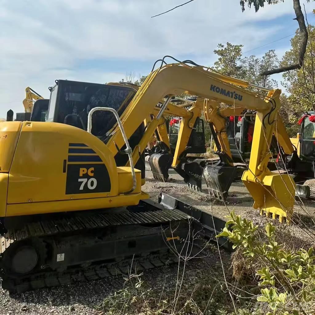Komatsu PC 70 Pásové rýpadlá
