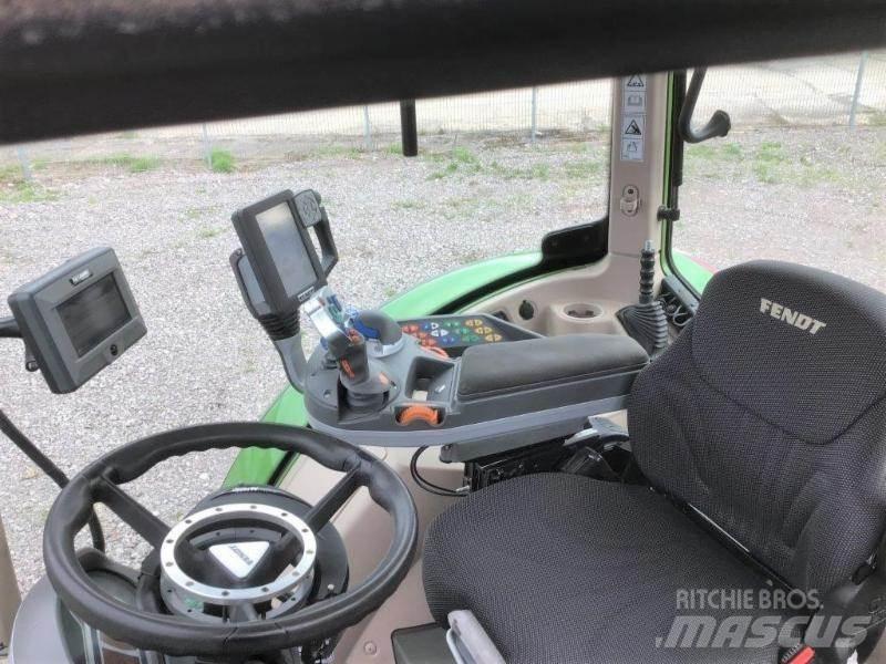 Fendt 716 Vario Traktory