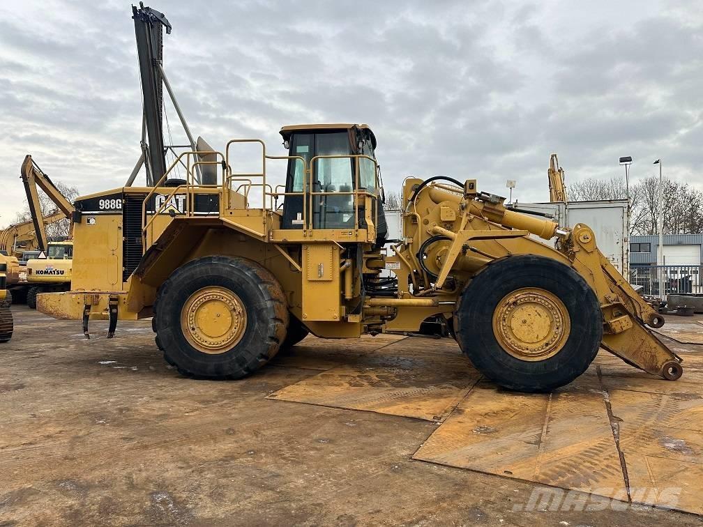 CAT 988 G Kolesové nakladače