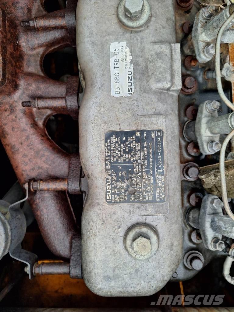 JCB JS 220 LC Pásové rýpadlá