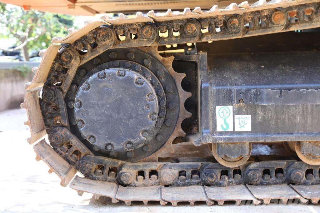 Hitachi ZX 200 LC-6 Pásové rýpadlá