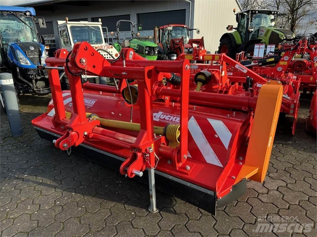 Dücker UM 27 HV G7 Stroje na zber krmovín-príslušenstvo