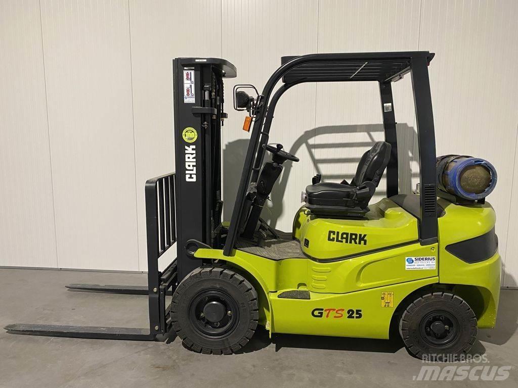 Clark GTS25 LPG vozíky