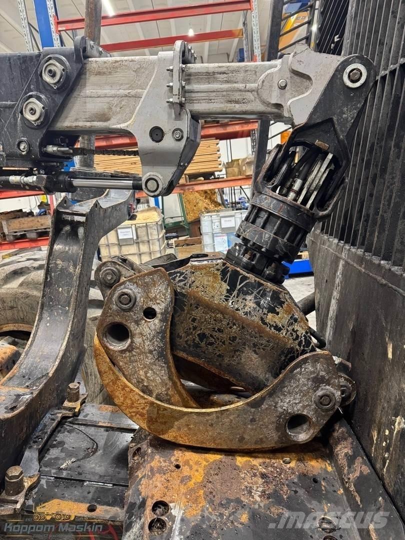 Komatsu 855 Lesné traktory