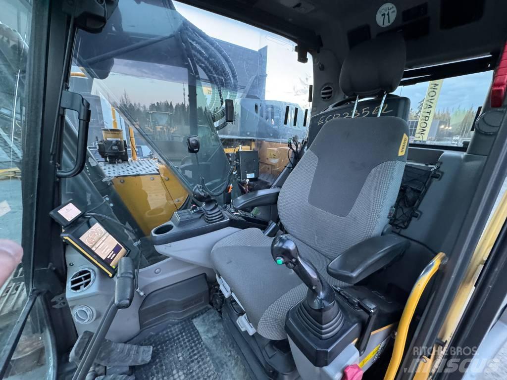 Volvo ECR 235 EL Pásové rýpadlá