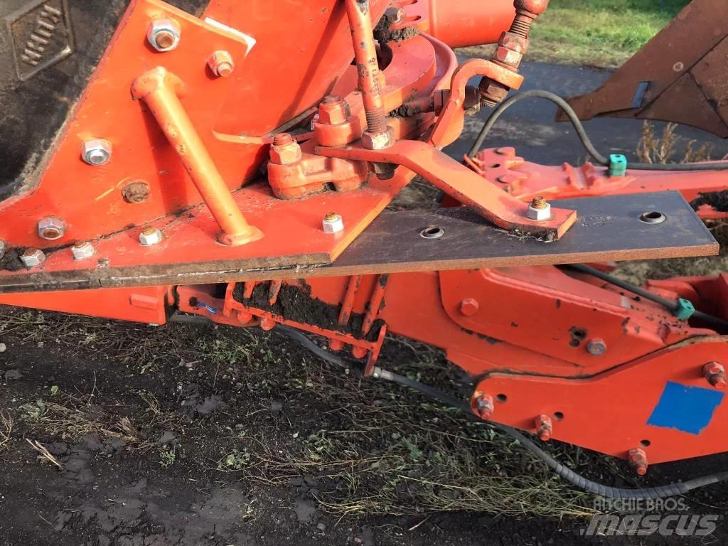 Kuhn Challenger Dvojstranné pluhy