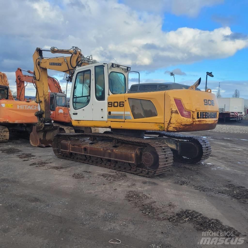 Liebherr R906 Pásové rýpadlá