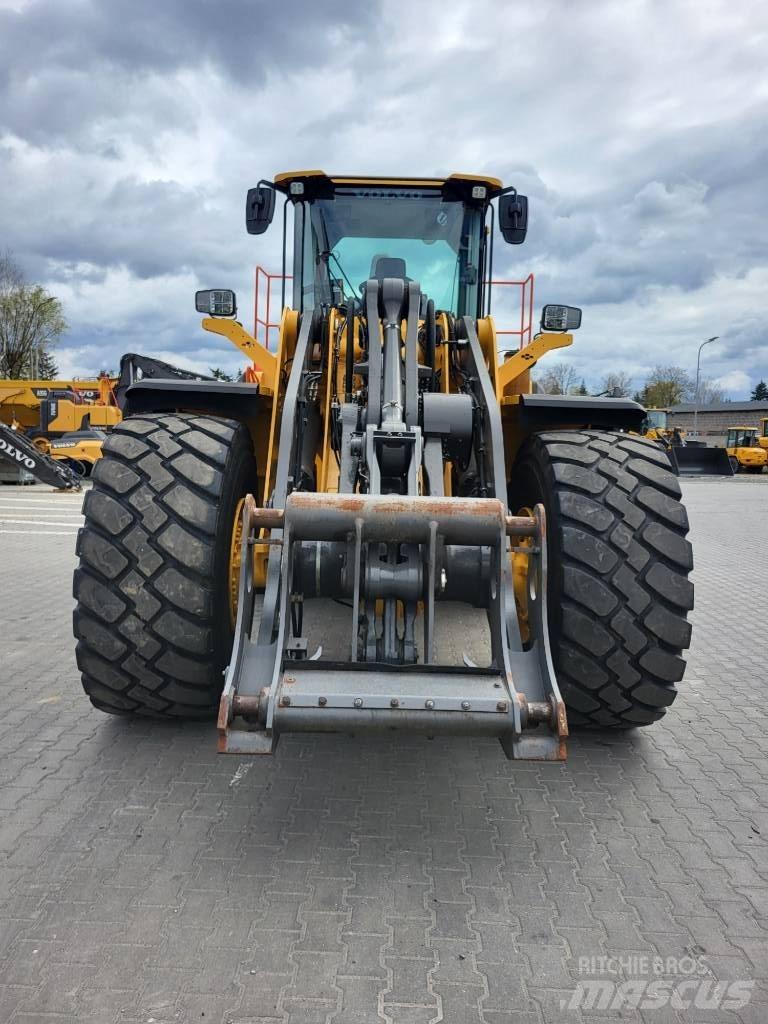 Volvo L150H Kolesové nakladače