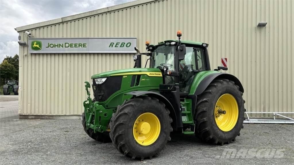 John Deere 6M 240 Traktory
