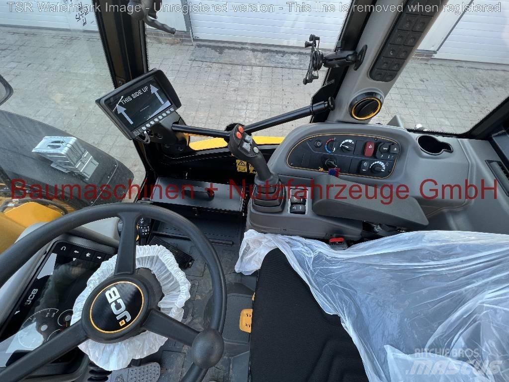 JCB TM320S -Demo- Teleskopické kolesové nakladače