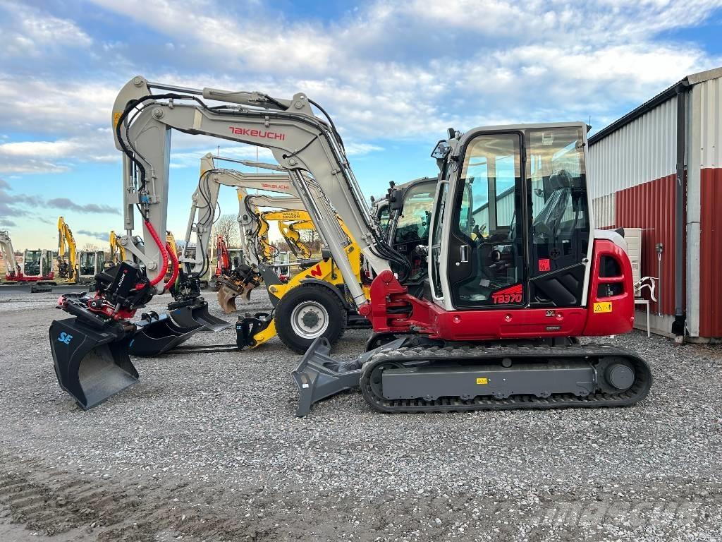 Takeuchi TB370 Midi rýpadlá 7 t - 12 t